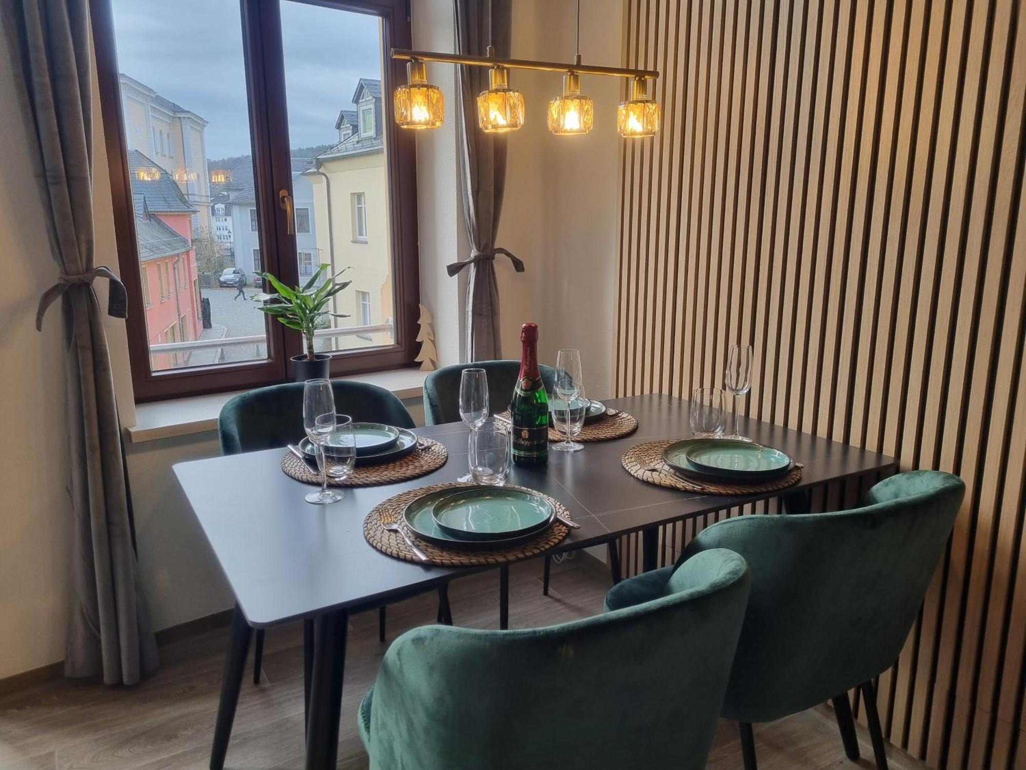 גרייץ Maremar - Design Maisonette Altstadt - 4 Pers - 57Qm - Luxus Boxspringbett - Kueche - Arbeitsplatz - Privater Parkplatz מראה חיצוני תמונה