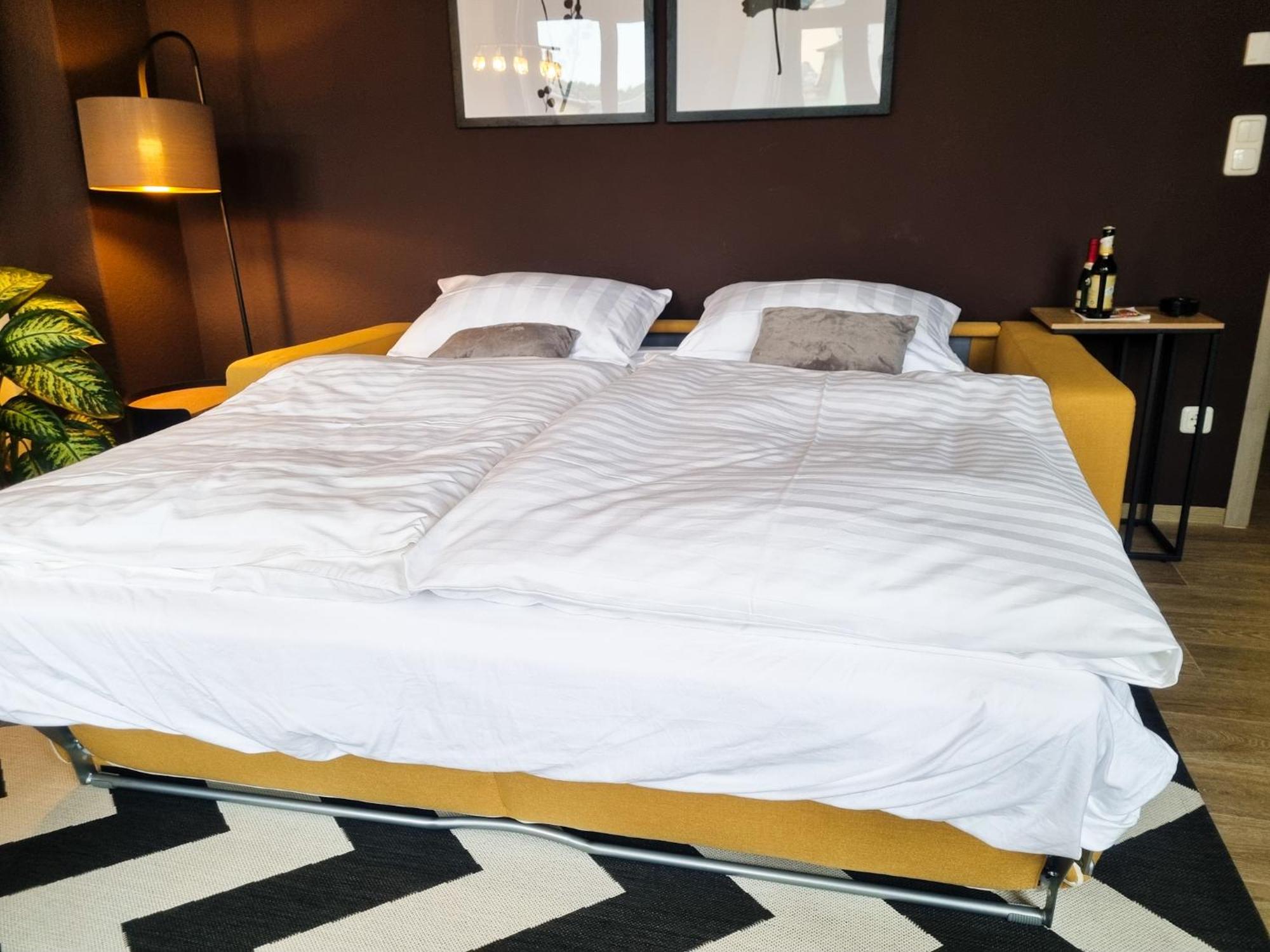 גרייץ Maremar - Design Maisonette Altstadt - 4 Pers - 57Qm - Luxus Boxspringbett - Kueche - Arbeitsplatz - Privater Parkplatz מראה חיצוני תמונה